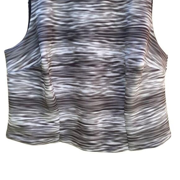 Ashley Graham Top Scuba Crop Tank Sleeveless Ombre Striped Black Sz 16W - Picture 8 of 11